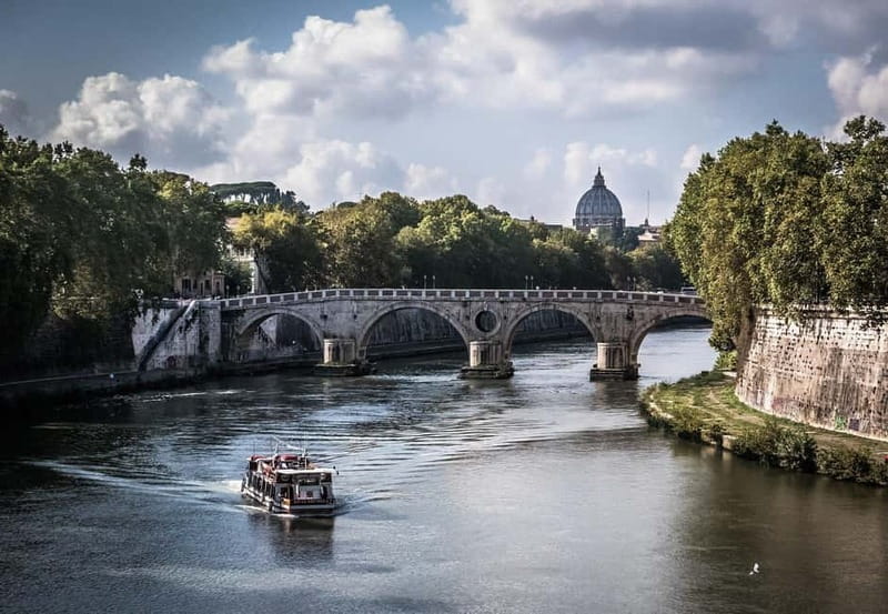 From Civitavecchia: Hop-On Hop-Off Rome Tour & Bus Transfer - The Rome day plan: how it works from 9:00 to 17:00