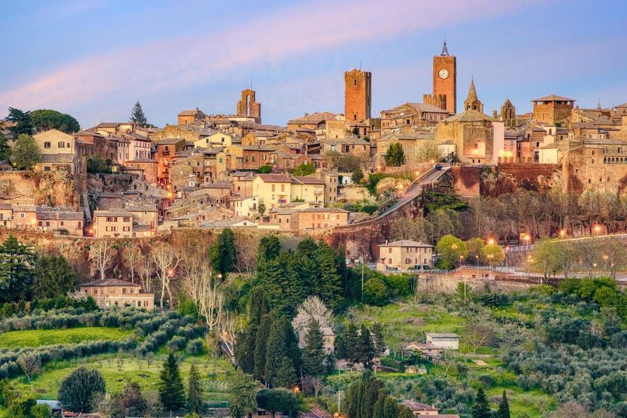 From Rome: Bagnoregio & Orvieto Day Trip with Wines & Lunch - Who should book, and who should skip
