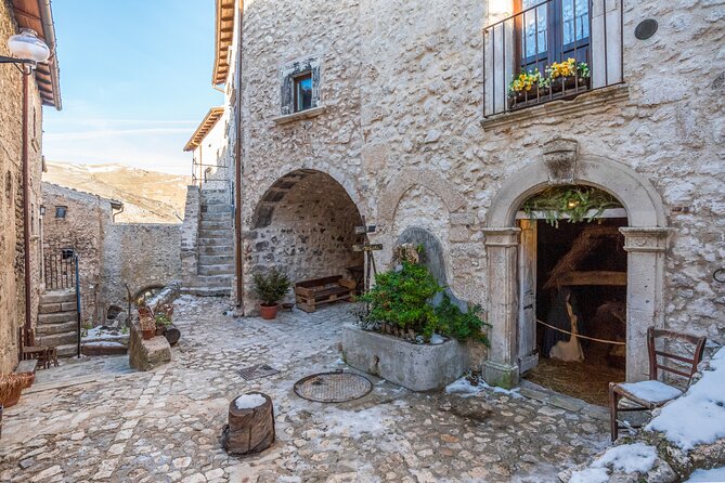 From Rome: Private Day Trip To Abruzzo, Hidden Gem Of Italy - BBQ lunch at Ristoro Mucciante, and how it fits the day