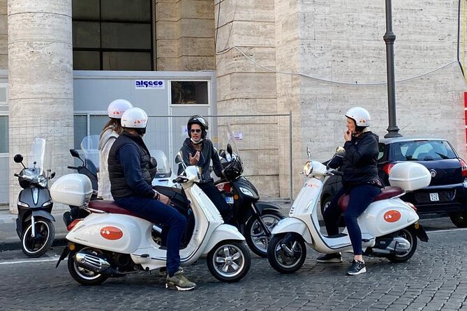 Full Day Scooter Rental in Rome - Navigating Rome with GPS, without turning into a robot