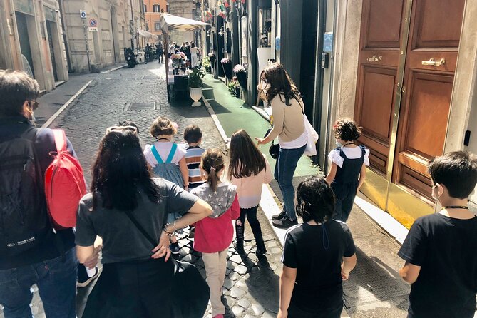 Games & Treasures Hunts Tour in Rome - Why this Rome treasure hunt works for families