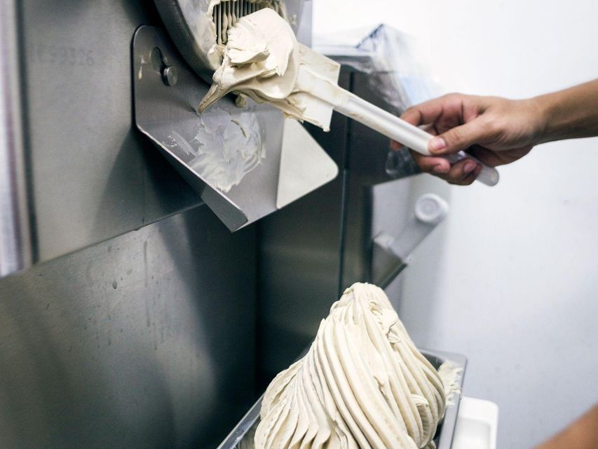 Gelato and Pasta Cooking Class in Rome - Piazza Navona - Should you book the Piazza Navona gelato and pasta class?
