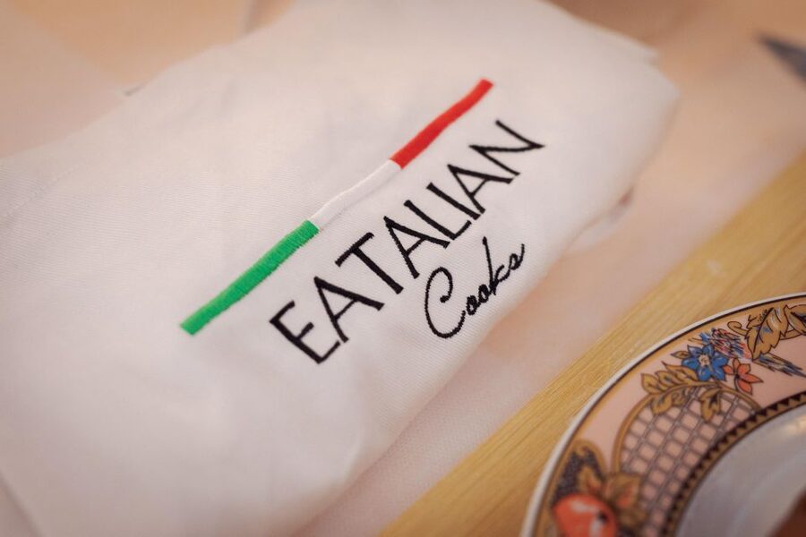 Gelato and Pasta Cooking Class in Rome - Piazza Navona - The wait turns into a meal: bruschetta plus wine or beer