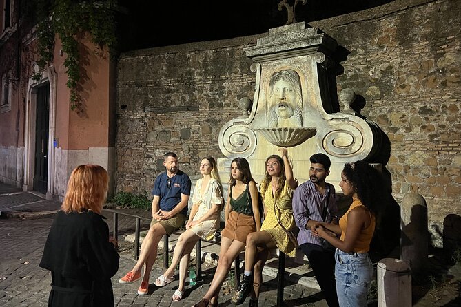 Ghost & Legends in Night Rome Walking Tour - Campo de Fiori to Piazza Farnese, the “execution to secrets” opening act