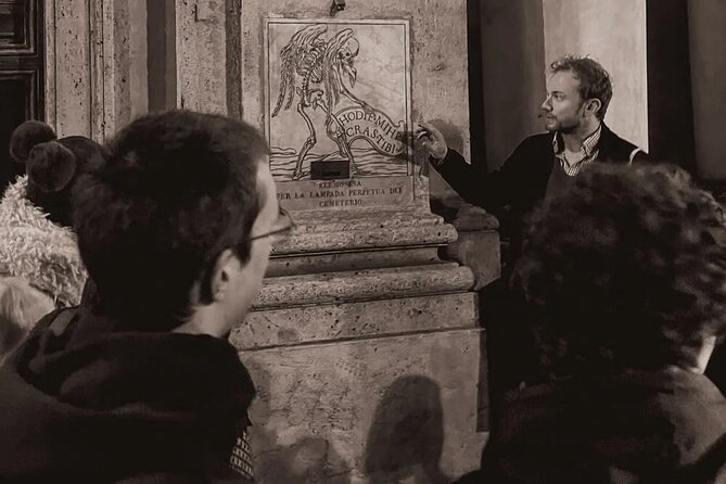 Ghost & Legends in Night Rome Walking Tour - Ponte Sisto, Fontana del Mascherone, and the rules you should actually follow