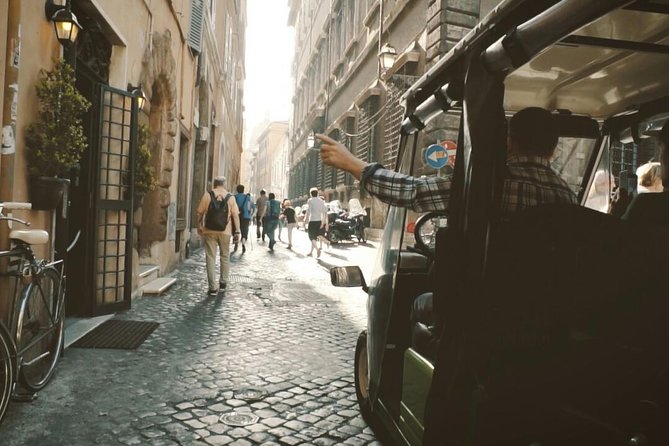 Golf Cart Tour Rome Original since 2005 - Starting at Harry’s Bar and ending near your evening plans