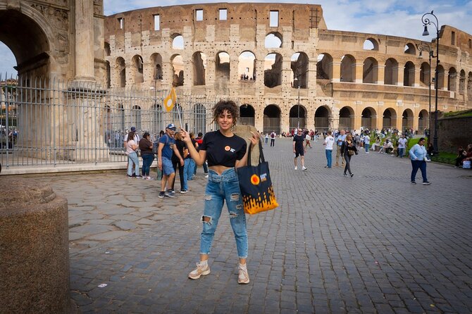 Guided Group Tour of Colosseum, Palatine Hill and Roman Forum - Meet by the Arch of Constantine, then walk the ancient route