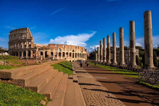 Guided Tour of Colosseum, Roman Forum & Palatine Hill in Rome - Meeting at Piazza del Colosseo and What Timing Feels Like on Arrival