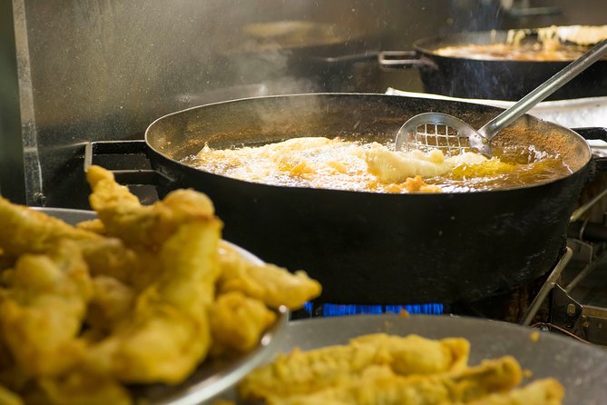 Half-Day Small Group Food and Wine Tasting Tour in Rome - A short walk, then a Trastevere supper with antipasto and two primi