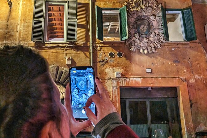 Haunted Rome Ghost Tour - The Original - Stop 3: The Haunted Square and the Story of Poisoners