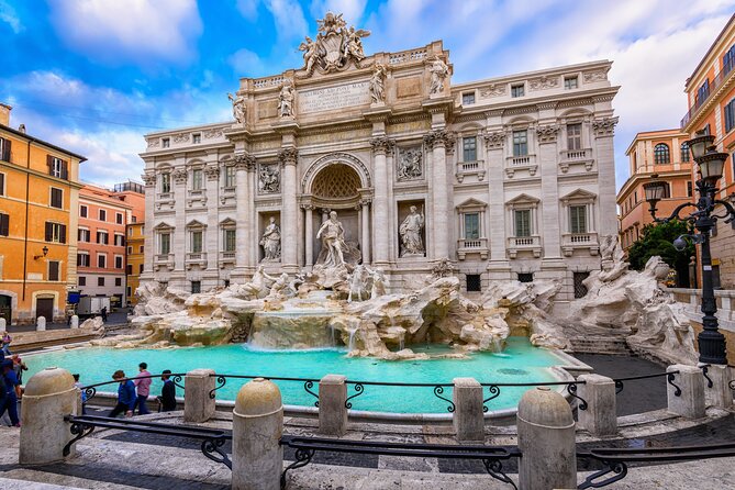 Highlights of Rome: Golf Cart Tour with Artisanal Gelato Tasting - Colosseum first stop: quick orientation outside the icon