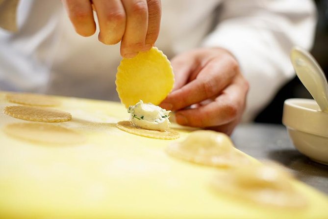 Home Cooking in Testaccio: Cacio e Pepe, Amatriciana, Carbonara - Testaccio, Rome, and Why a Home Kitchen Matters for Pasta