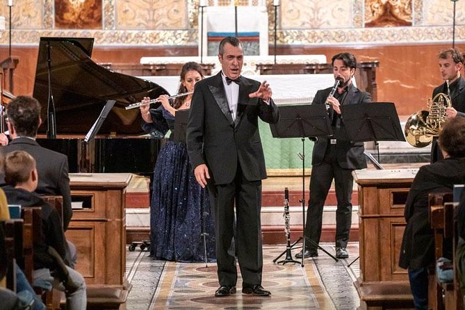 I Virtuosi dell'opera di Roma: OPERA CONCERTO - DVDs, what you can buy, and how the night ends