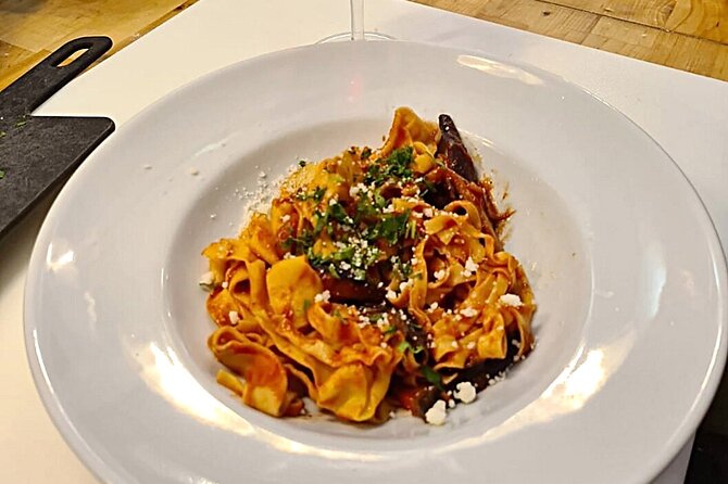 Kitchen of Mamma: Pasta Cooking Class with market visit in Rome - Lunch with your pasta: the payoff happens while it’s fresh