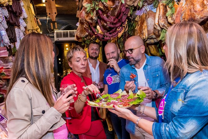 Local Food and Wine Walking Tour around Rome - Group size, pace, and the guide role (this is where your night is made)
