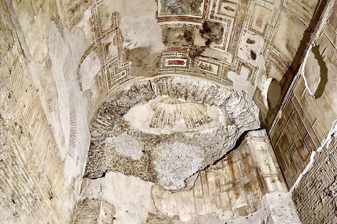 Nero's Golden House restoration site tour - Dress for 10°C and humidity, or you will rush to be done