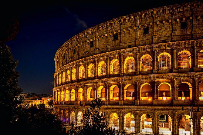 Night Tour of Rome with Local Pizza Dinner and Gelato Experience - Piazza Navona and the Spanish Steps, Night Walks With the Right Feel