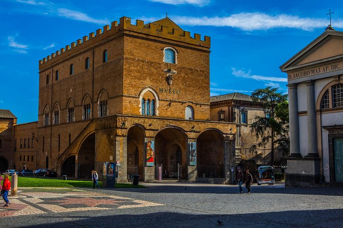 Orvieto and Civita di Bagnoregio Tour from Rome - Orvieto Centro Storico: where lunch, the Duomo, and wandering fit together