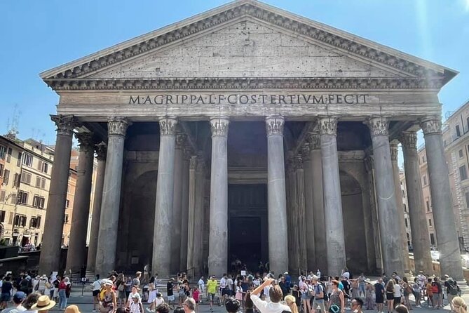 Pantheon, The Best-Preserved Roman Monument Guided Tour - Entering the Pantheon: Raphael, Kings, the Dome, and the Oculus