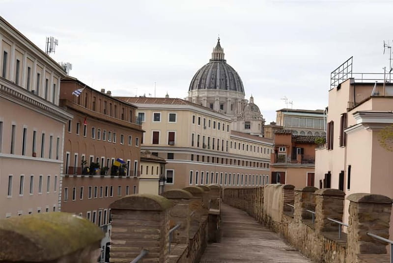 Passetto di Borgo:Vatican’s Hidden Path & Castel Sant'Angelo - Piazza Risorgimento Setup: Finding the Touristation Kiosk and Your Host