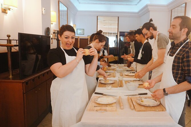 Pasta and Tiramisu Cooking Class in Rome, Piazza Navona - Bruschetta, Beer or Wine, and How the Timing Works