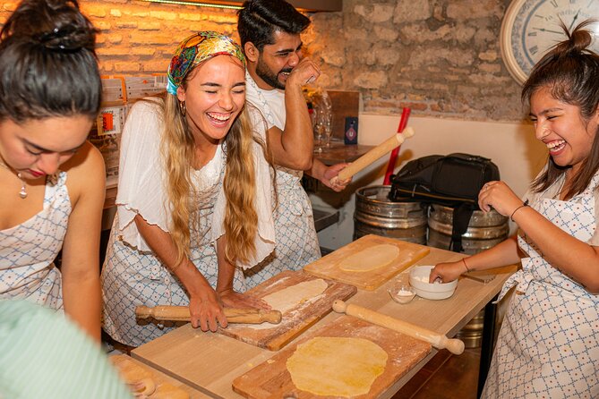 Pasta and Tiramisu Cooking Class Near the Colosseum - Sauce decision: carbonara or cacio e pepe