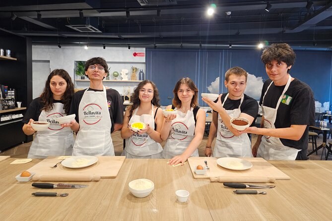 Pasta Fettuccine, Ravioli and Tiramisu MasterClass - The sauce is prepped, so you learn pairing and serving