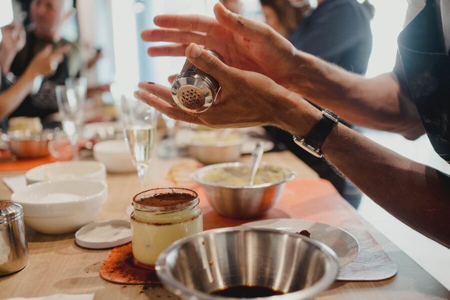 Pasta & Tiramisù making in the heart of Rome - What Happens in the First 30 Minutes: Welcome Drinks and the Chef’s Game Plan