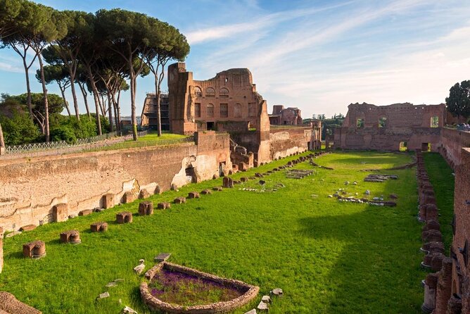 Piazza Navona Underground: Stadium of Domitian EXCLUSIVE TOUR - LIMITED ENTRANCE - Stop one: the underground levels 5 meters down at Stadio di Domiziano