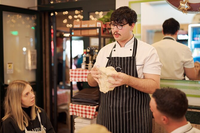 Pizza and Tiramisu Cooking Class in Rome, Piazza Navona - The 2.5-Hour Flow: Pizza, Then Tiramisu (and the Timing Trick)