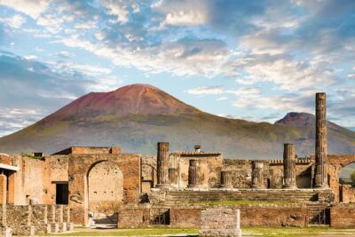 Pompeii and Mount Vesuvius Day Trip from Rome with Pizza Lunch