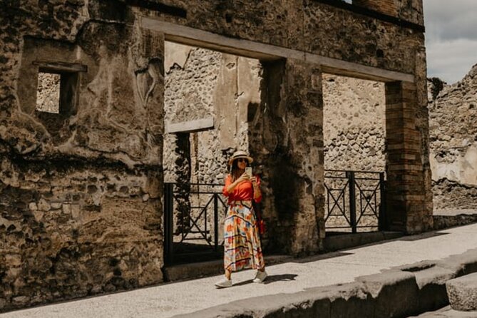 Pompeii Guided Tour with Train Included from Rome - Key things to know before you go