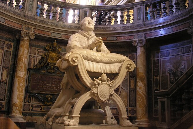 Pope Francis Tomb and Papal Basilicas Tour - San Giovanni in Laterano and the Scala Santa