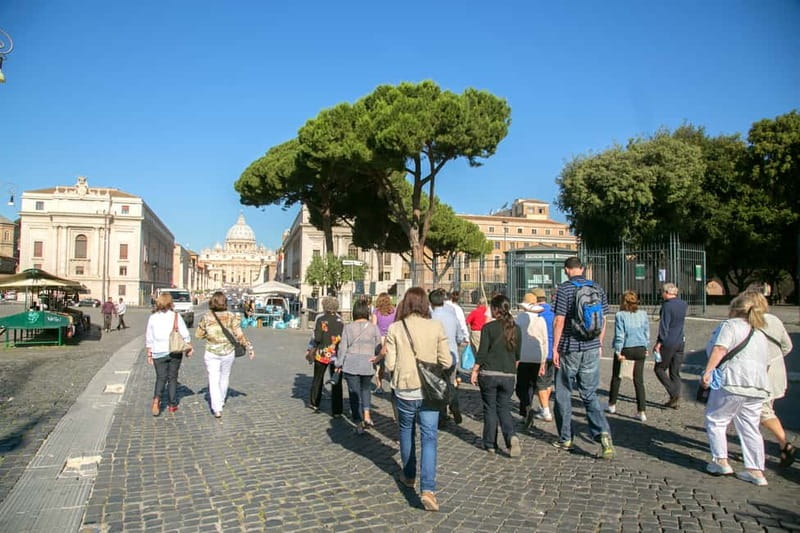 Pope Leo XIV Audience Tour with Local Guide - Who this tour suits best