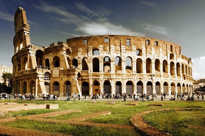 Premium Colosseum, Palatine Hill & Roman Forum Private Tour - Guide quality is the difference maker here