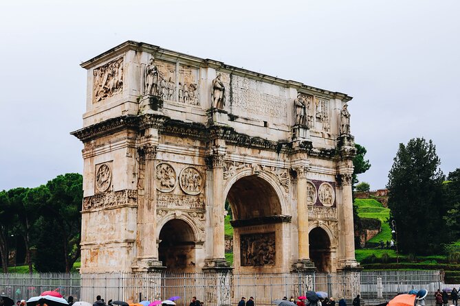 Private Colosseum Arena Tour with Expert Guide - all inclusive - Roman Forum stop: follow the power from politics to religion