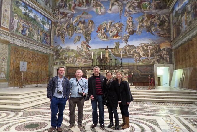 Private Early Morning Express Tour Sistine Chapel, Raphael Rooms - Meeting at Viale Vaticano 100, and the Stuff You Must Have