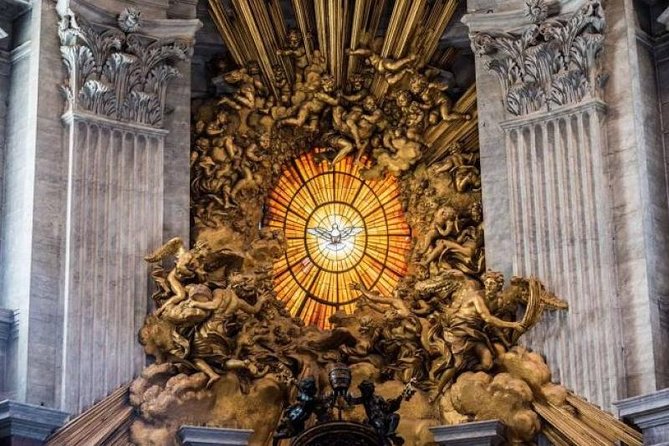 Private Early Morning Sistine Chapel with Vatican Tour - Vatican Museums, from Raphael to Pigna courtyards