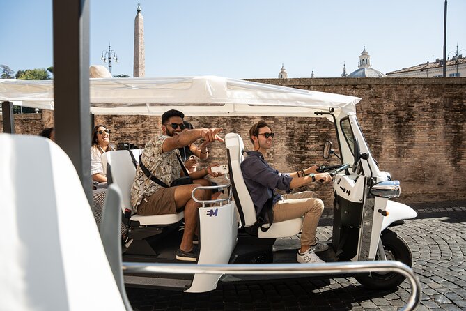 Private Electric Tuktuk Tour of Rome with Prosecco and Pickup - Piazza del Popolo and Via Veneto: symmetrical Rome and Hollywood vibes