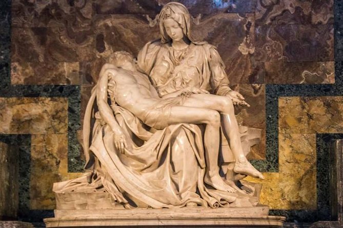 Private Experience: Sistine Chapel , Vatican Museums & St.Peters Basilica - Sistine Chapel: short time, clear focus, and how to not miss the ceiling