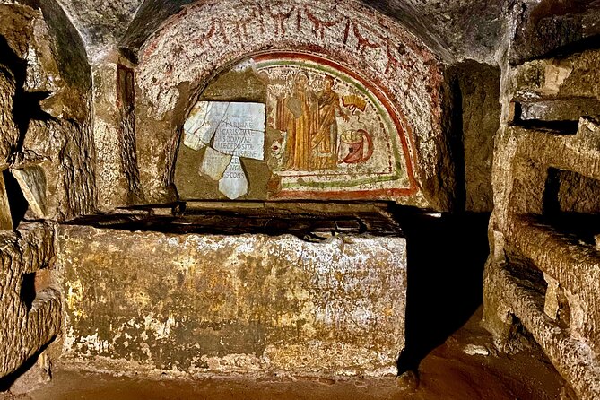Private Express Tour of Roman Catacombs with Transfer - Should you book this Roman Catacombs private tour?