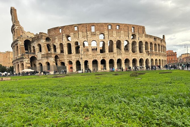 Private Full Guided Tour of Colosseum Roman Forum & Palatine Hill - Stop 2: Roman Forum on the Via Sacra, Saturn to the Rostra