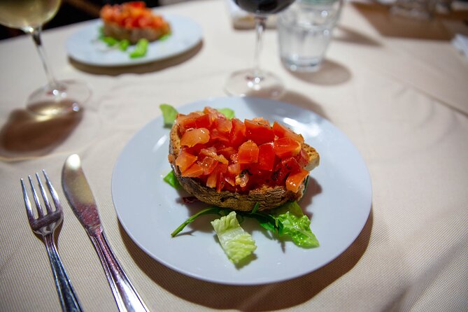 Private Homemade Meal with a Private Chef in Rome - The Four Courses You Will Actually Taste (Bruschetta, Carbonara, Saltimbocca, Tiramisu)