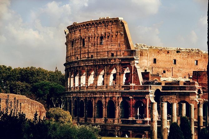 Private Luxury Transportation Between Rome and Civitavecchia Port - Accessibility and family-friendly details that actually matter