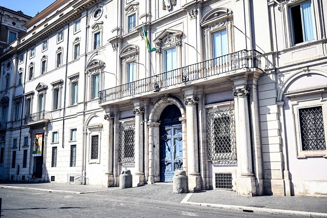 Private Rome Food Tour in the Historic Centre with 8+Tastings - Stop 2: The French embassy palace, High Renaissance Rome at street level