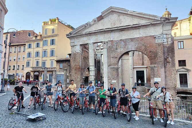 Private Sacred Relics Jubilee Bike Tour - Your first landmarks: Pantheon, Trevi, and quick wins by bike