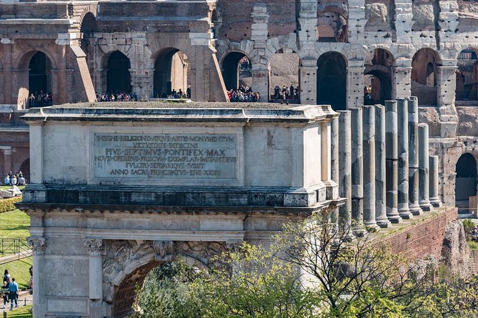 Private Tour of the Colosseum with Roman Forum & Palatine Hill - Roman Forum Highlights: Saturn, Maxentius, Septimius Severus and More
