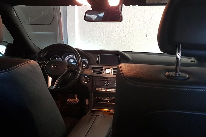 Private Transfer Civitavecchia Port to Rome – Driver Waiting - Drop-off at your hotel: curbside perfection, with realistic caveats