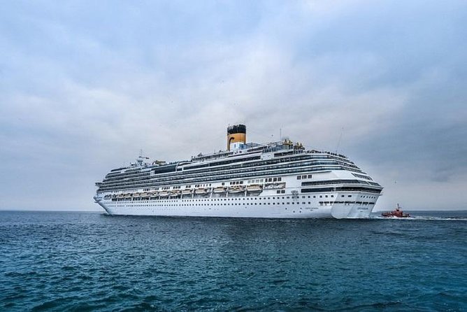Private Transfer Civitavecchia Port to Rome – Driver Waiting - Vehicle comfort and luggage: the stuff you’ll thank yourself for