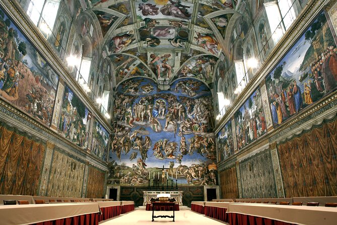 Private Vatican Experience - Saint Peter’s Basilica, the thumb detail plus Bernini and Michelangelo